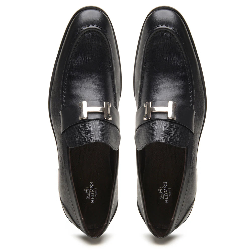 Mocassim Hermès Paris Preto Entalhe Cromado